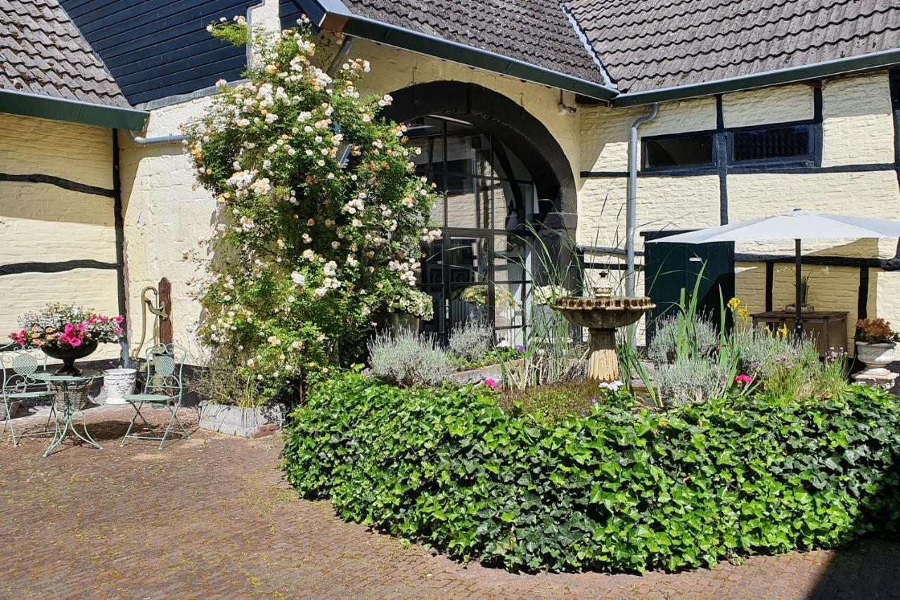 Boutique Hotel Bonjour Gronsveld Eksteriør bilde